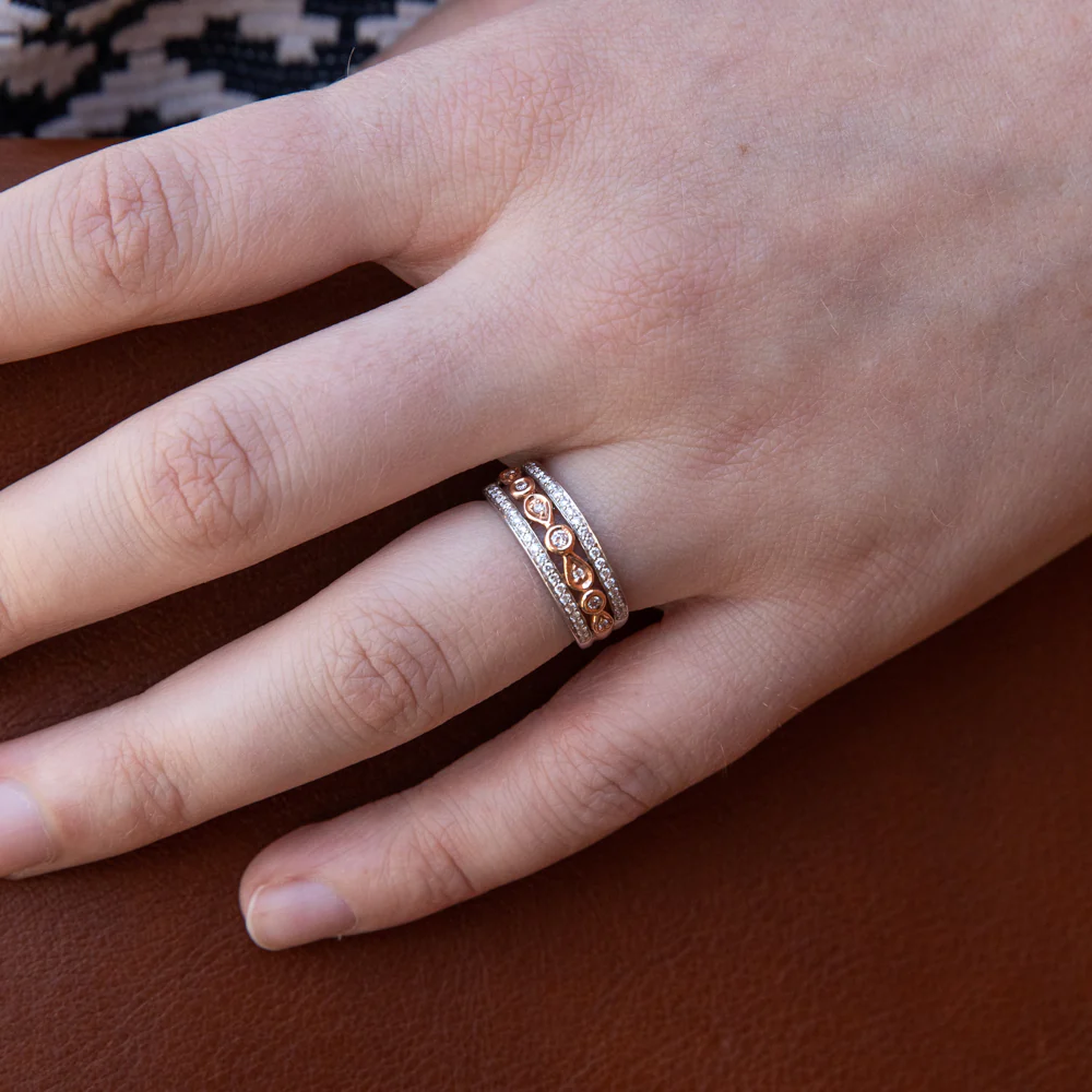 Pink Diamond 9ct Rose Gold Diamond Ring - Image 2