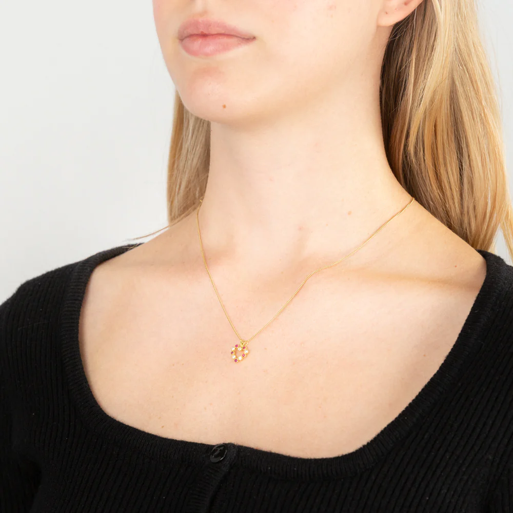 Red and White Zirconia Heart Pendant in 9ct Yellow Gold - Image 2