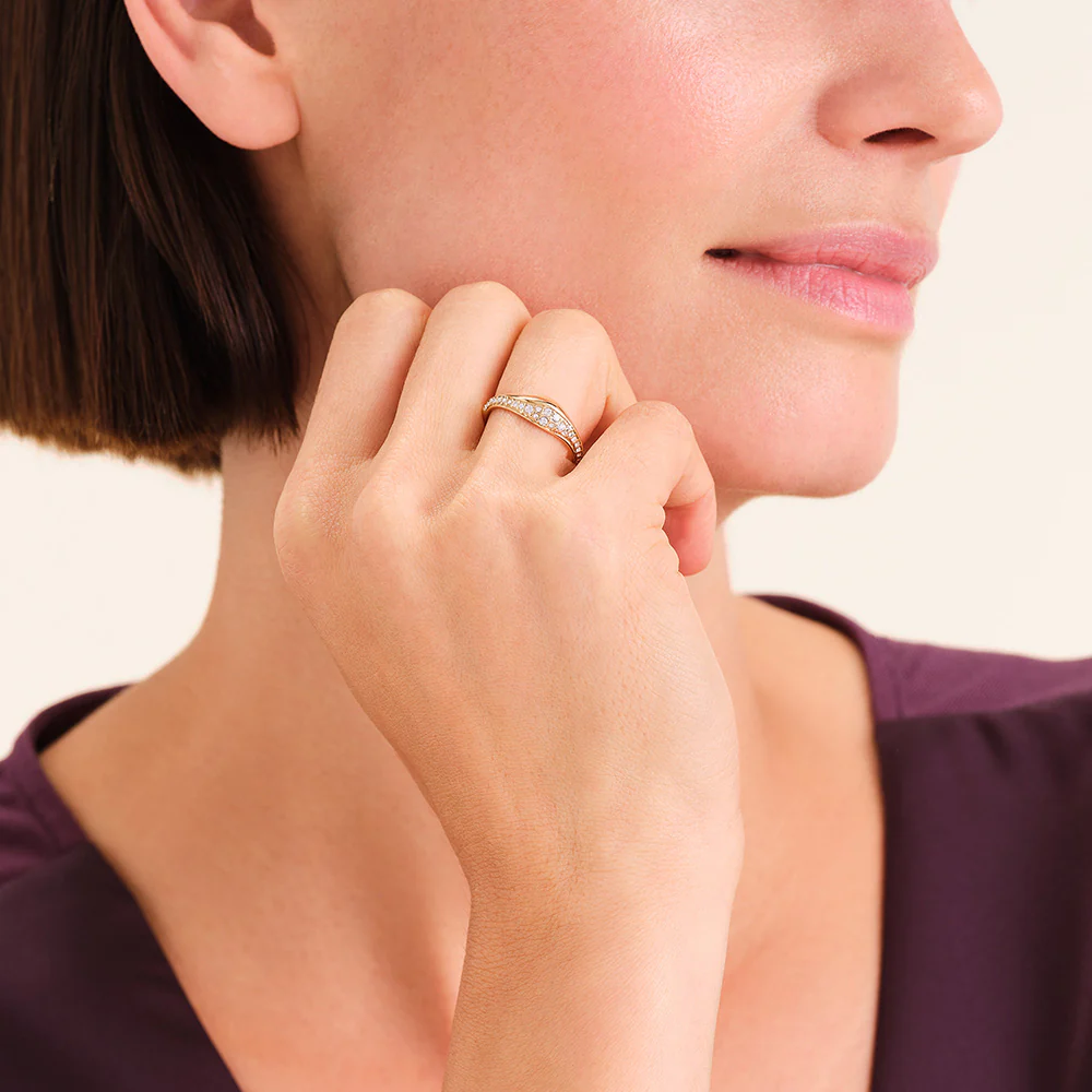 Rosefield Pave Wave Gold Ring - Image 2