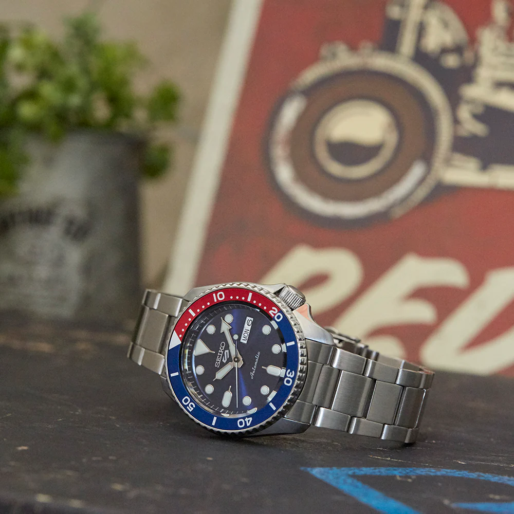 Seiko 5 Sports SRPD53K Automatic - Image 3