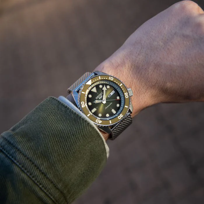 Seiko 5 Sports SRPD75K Automatic - Image 3