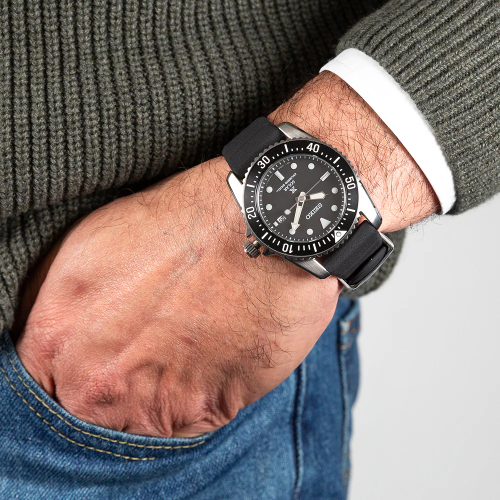 Seiko Prospex SNE573P Solar Divers - Image 2