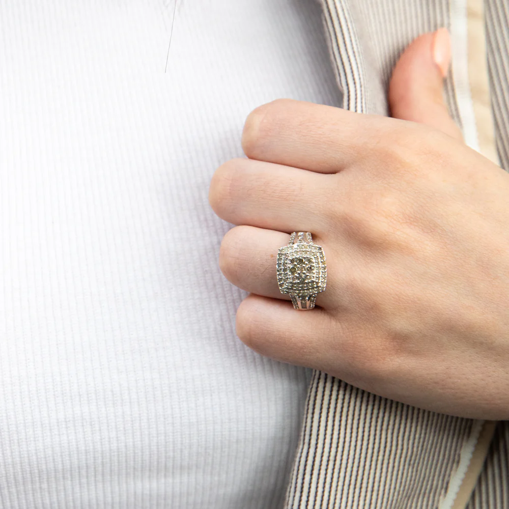 Silver 1 Carat Diamond Cluster Dress Ring - Image 3