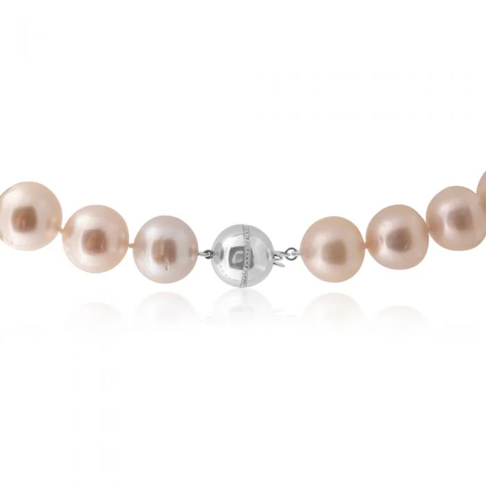 South Sea 14-16mm Pearl Strand with 14ct White Gold 0.18ct Diamond Set Clasp - Image 3