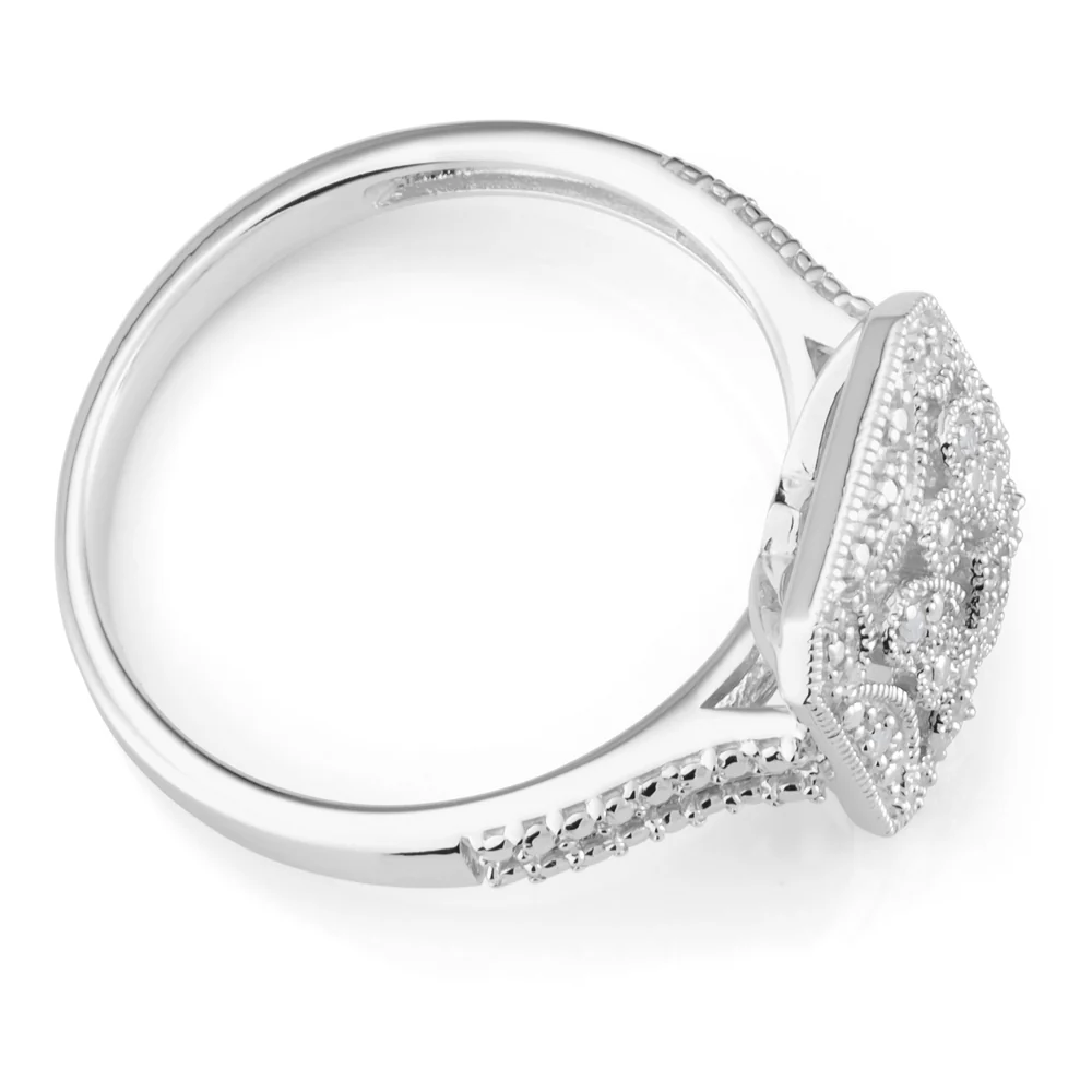Sterling Silver 0.03 Carat Diamond Ring with 6 Brilliant Cut Diamonds - Image 2