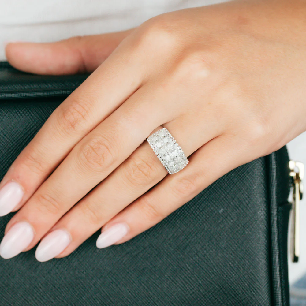 Sterling Silver  0.95 Carat Diamond Channel Set Ring - Image 3