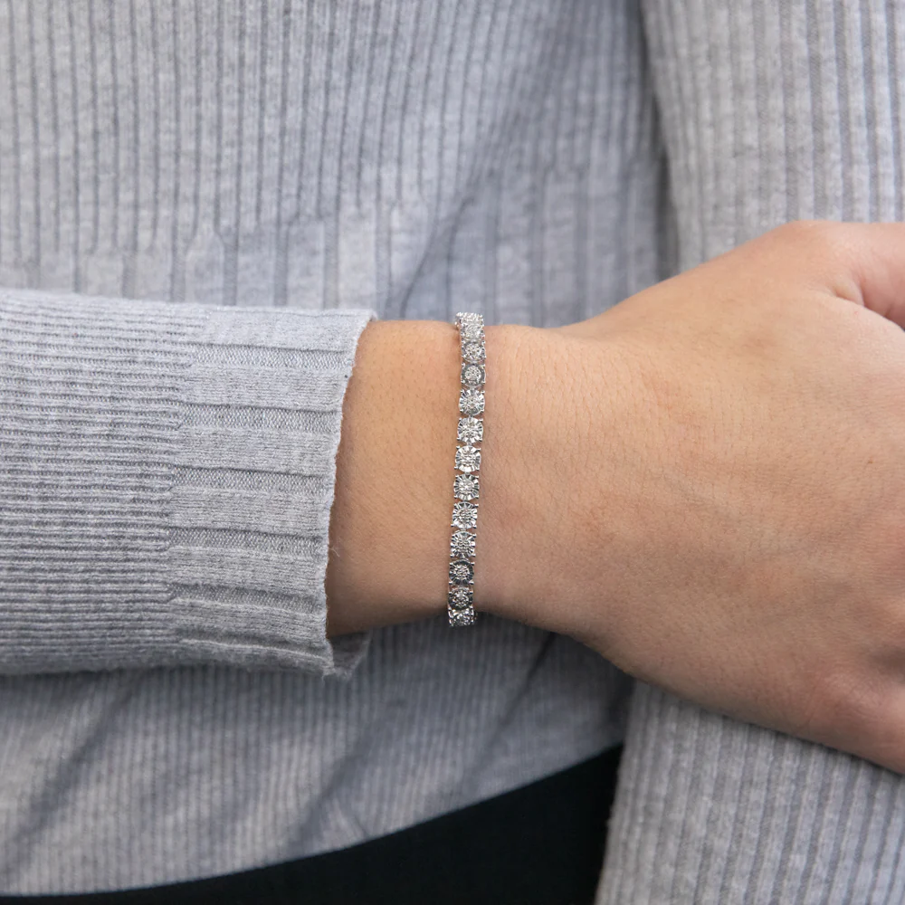 Sterling Silver 1/4 Carat Diamond Fancy 20.5cm Bracelet - Image 4