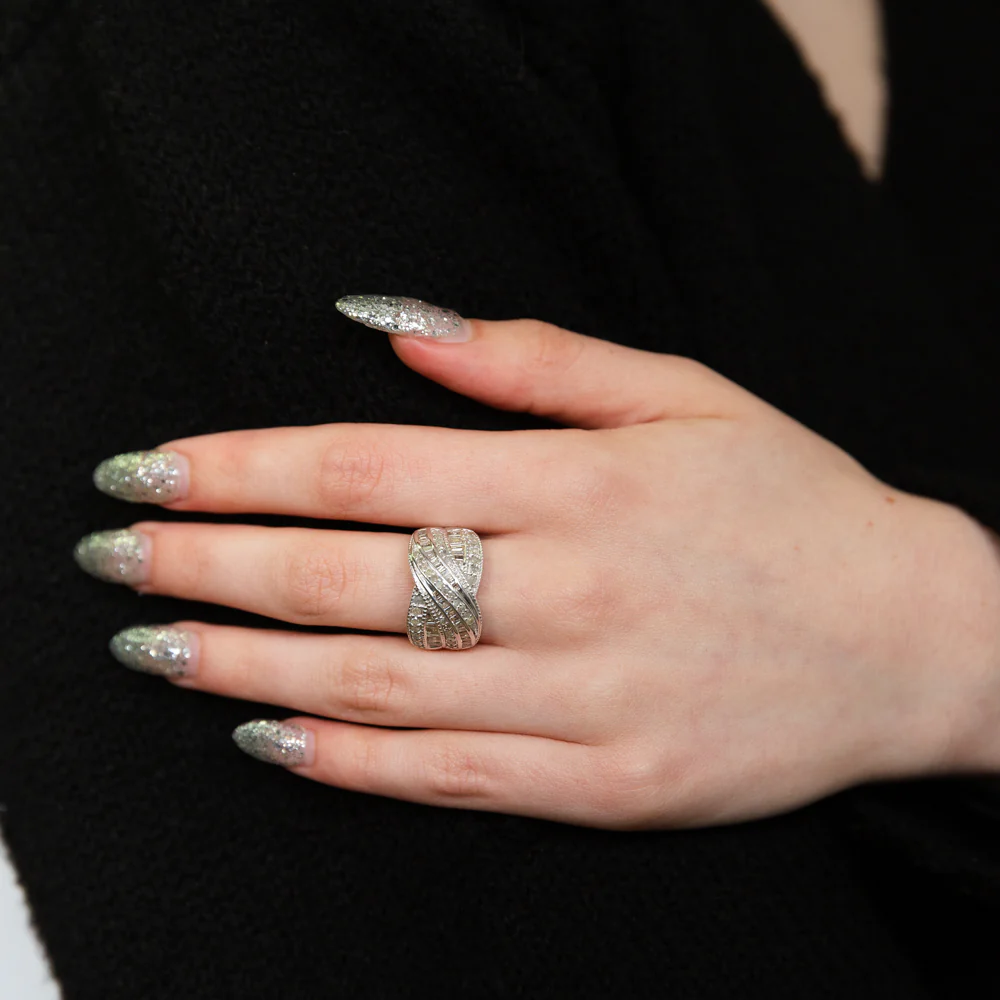Sterling Silver 1.5 Carat Diamond Ring with Round Brilliant Cut Diamonds - Image 3