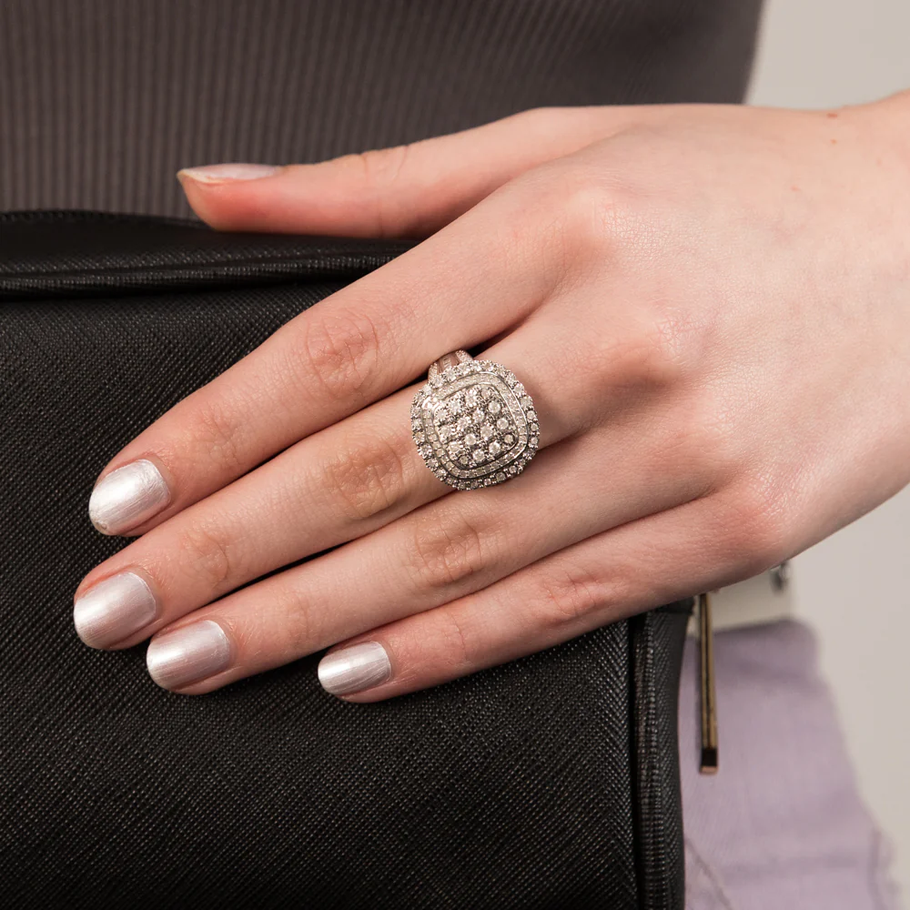 Sterling Silver 1 Carat Diamond Ring With 112 Brilliant & 22 Baguette Cut Diamonds - Image 2