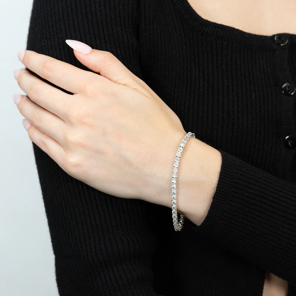 Sterling Silver 1 Carat Diamond Tennis Bracelet  with Round Brilliant Cut Diamonds - Image 3