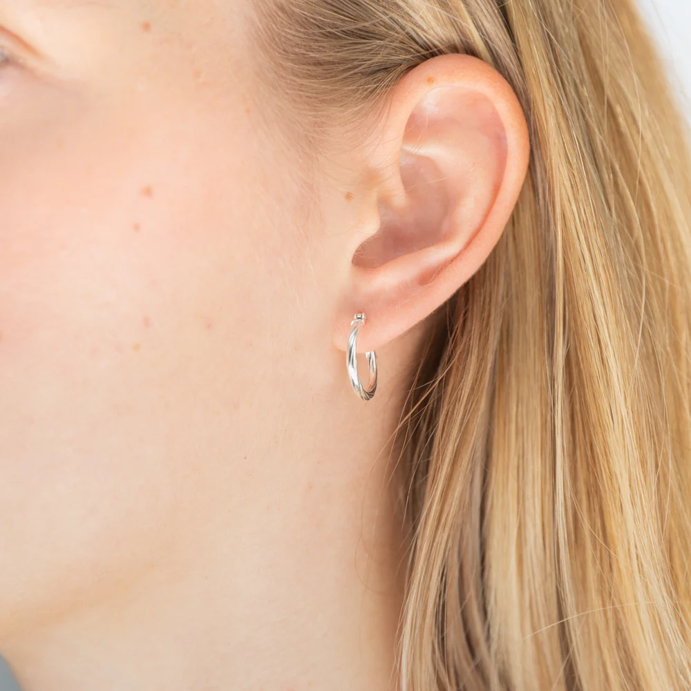 Sterling Silver 15mm Twist Hoop Earrings - Image 2
