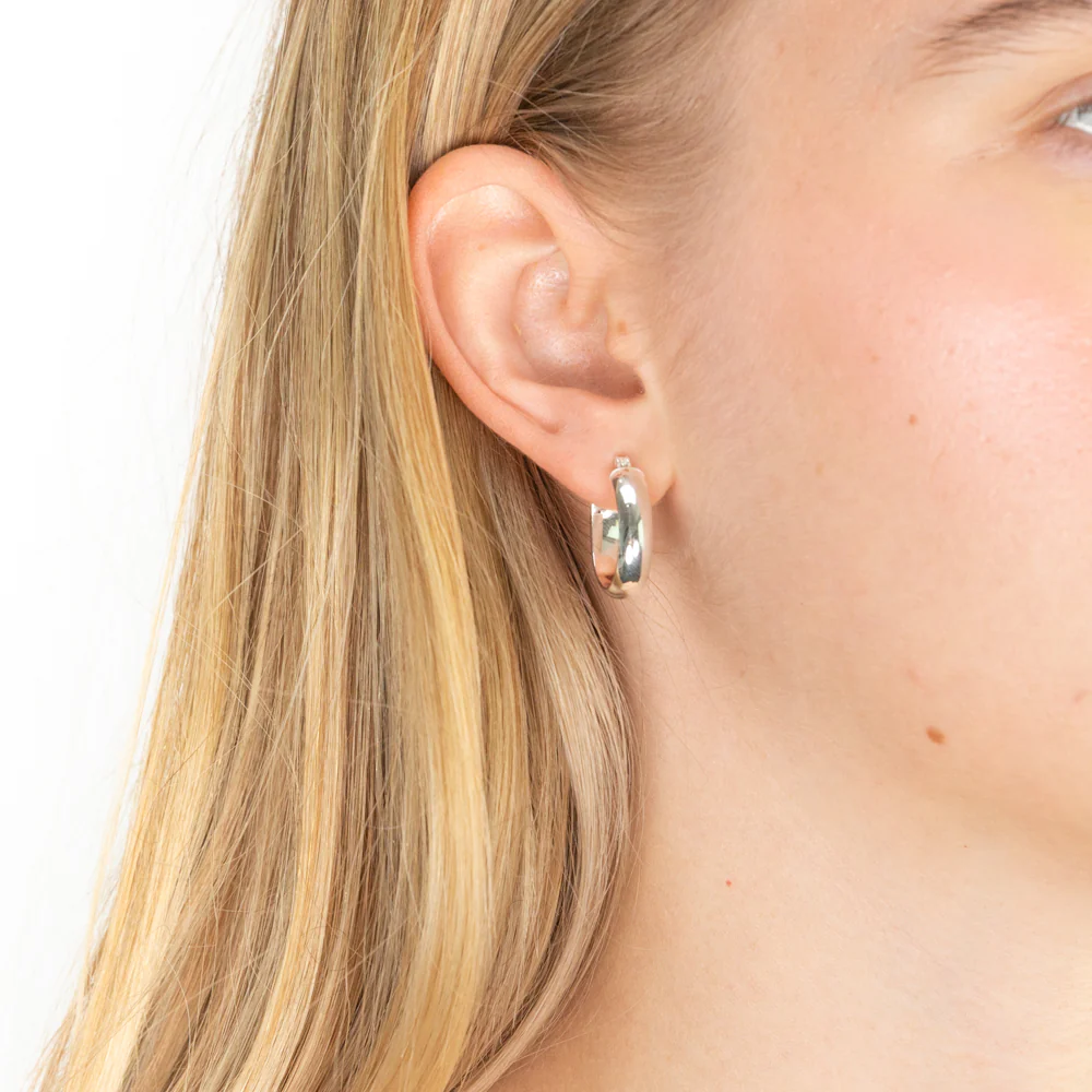 Sterling Silver 15x17mm Oval Hoops - Image 2