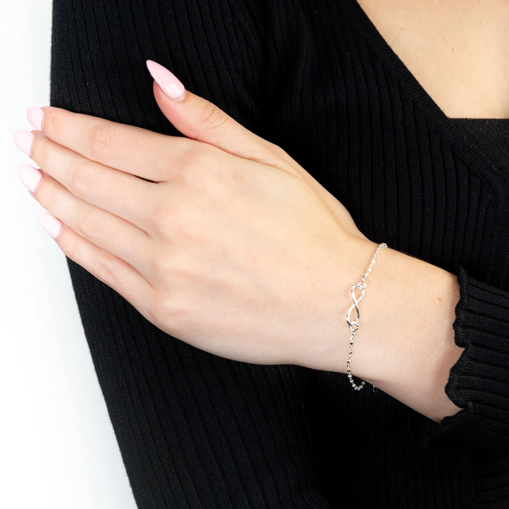 Sterling Silver 18.5cm Infinity Bracelet - Image 2