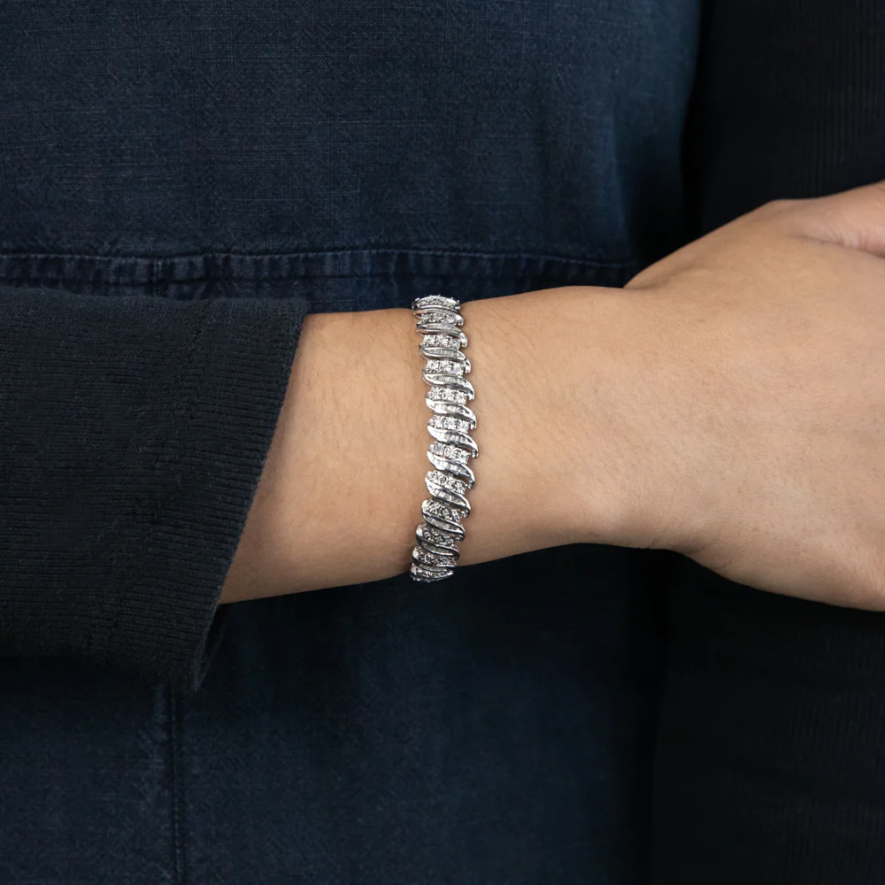 Sterling Silver 2 Carat Diamond 19.5cm  Bracelet - Image 4