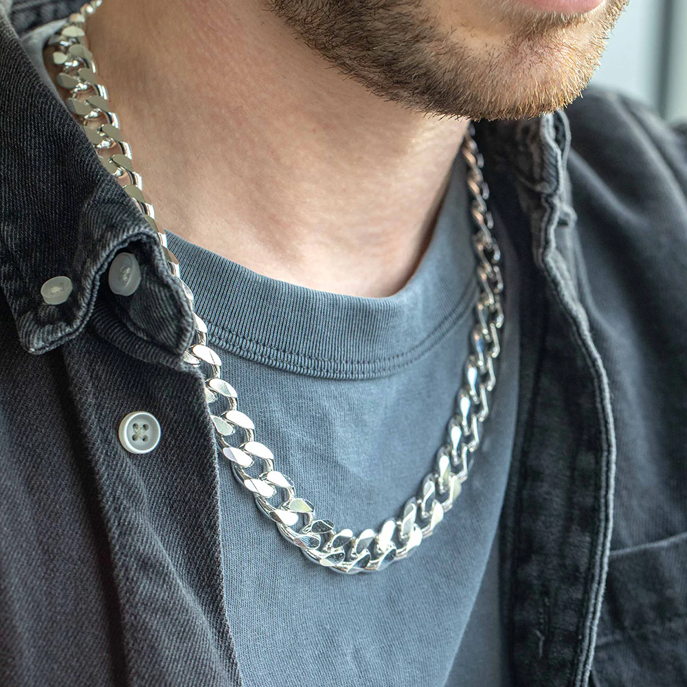 Sterling Silver 350 Gauge Diamond Cut 55cm Curb Chain - Image 2