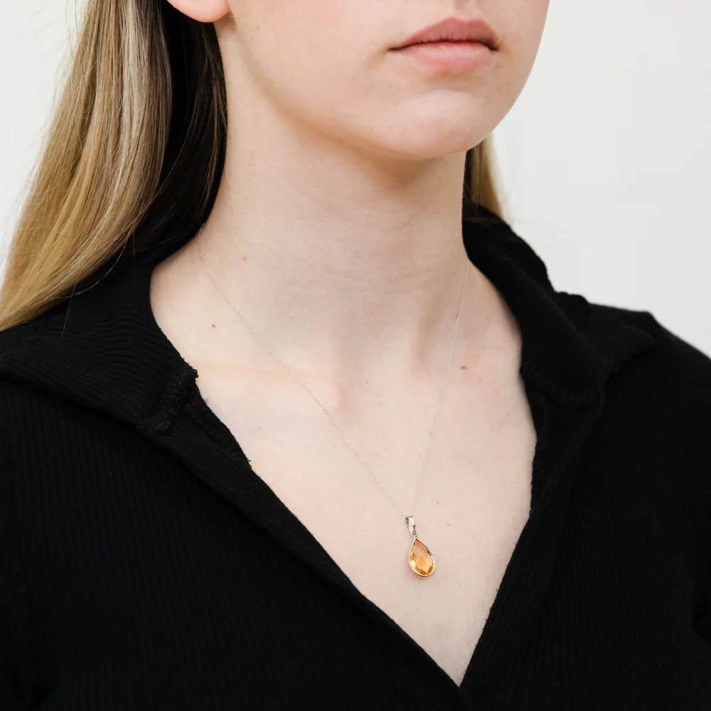 Sterling Silver 6.25ct Citrine Pear Pendant on Chain - Image 2