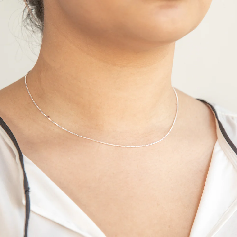 Sterling Silver 90 Gauge 40cm Box Chain - Image 3