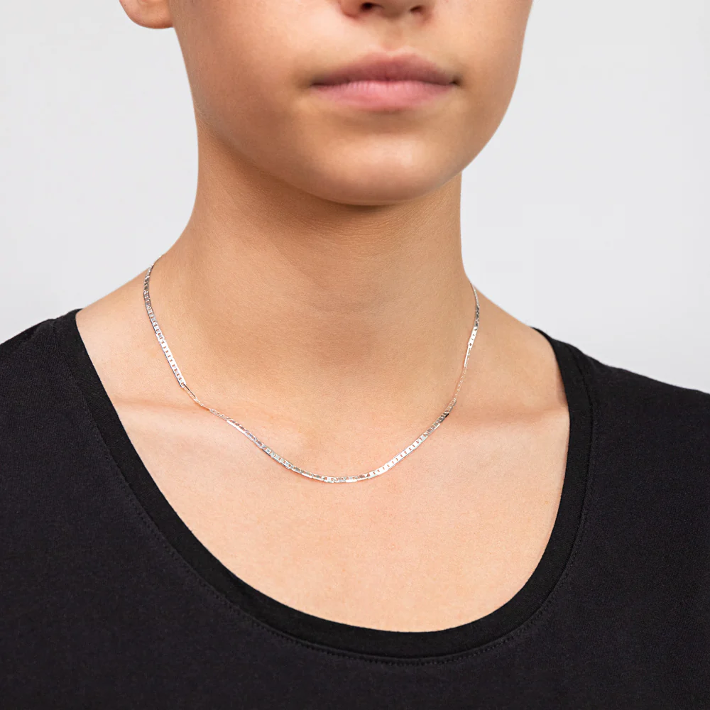 Sterling Silver Anchor 50 Gauge 45cm Chain - Image 3