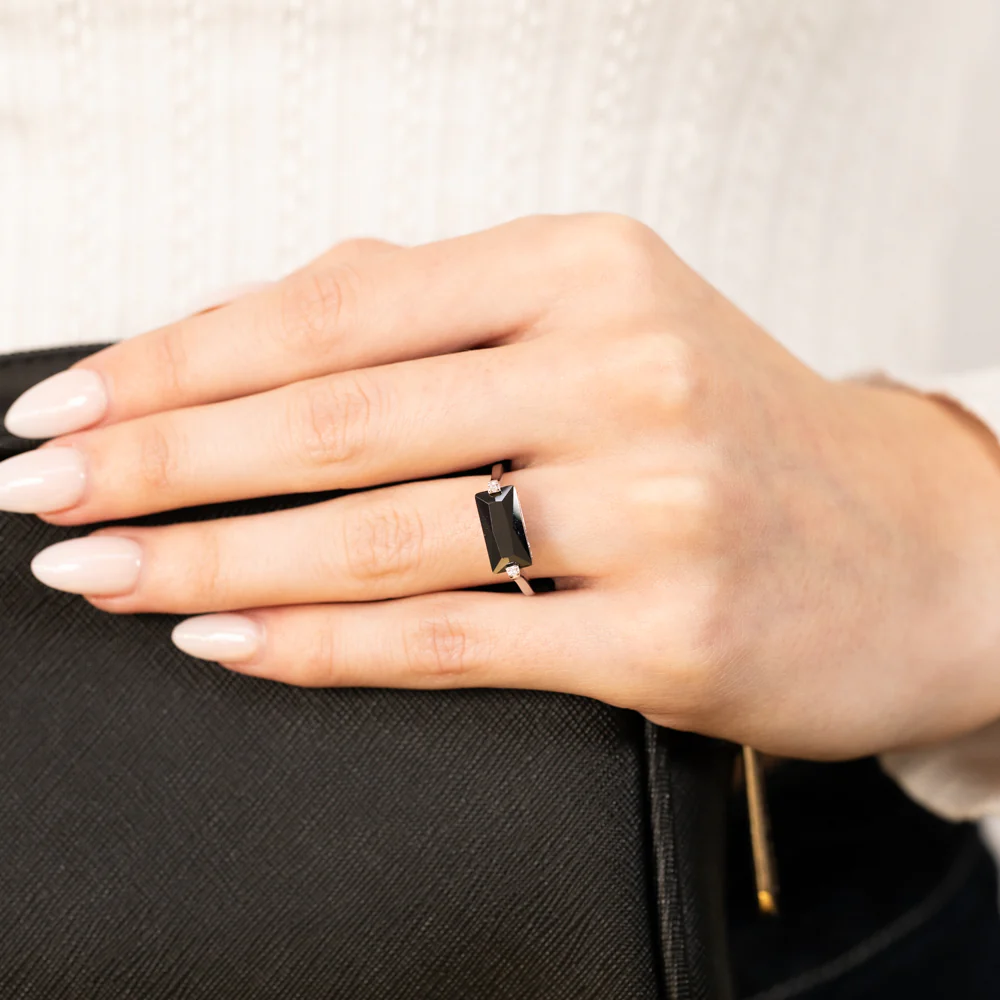 Sterling Silver Black Rectangular Zirconia Ring - Image 3