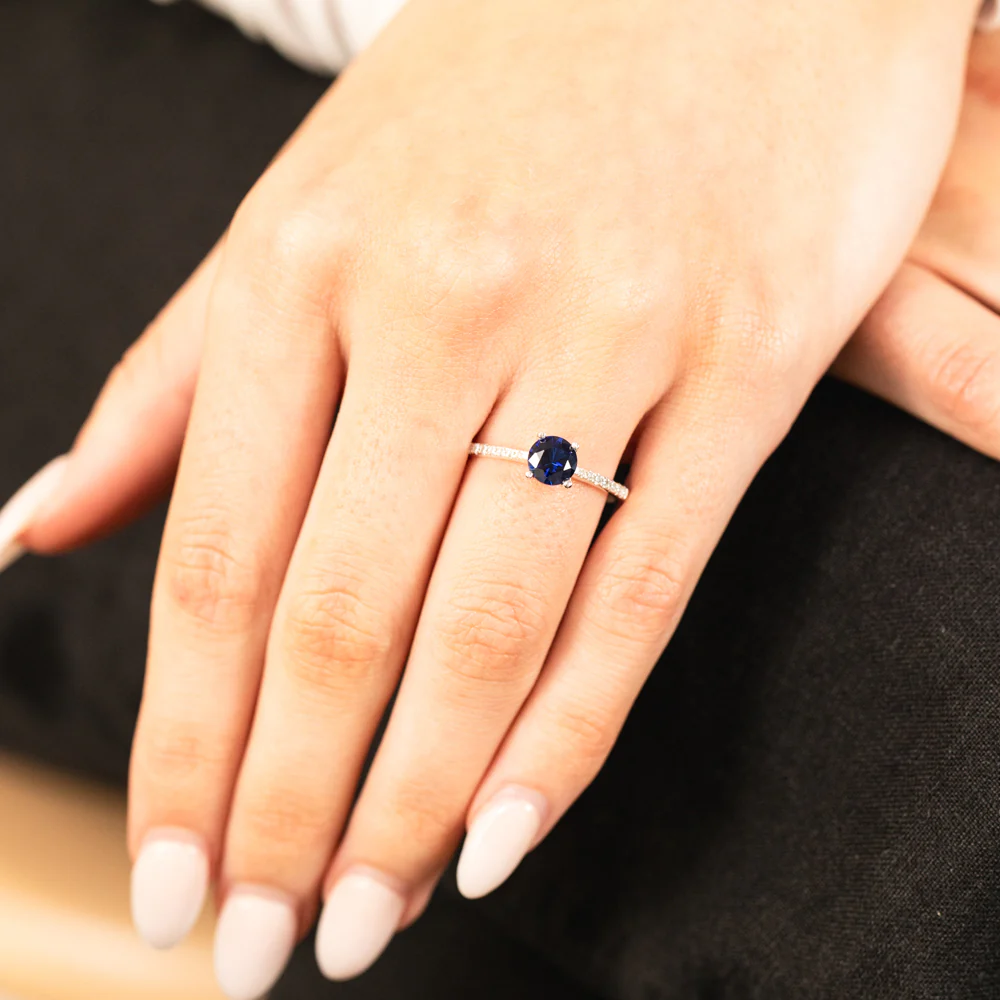 Sterling Silver Blue Sapphire Zirconia 4 Claw Ring - Image 3