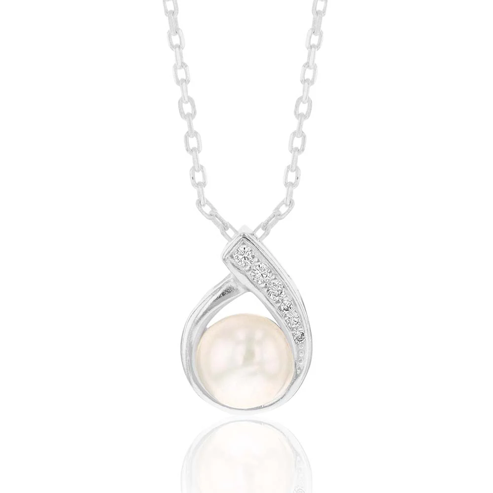 Sterling Silver Boxed Freshwater Pearl and Zirconia Set on Chain - Image 2
