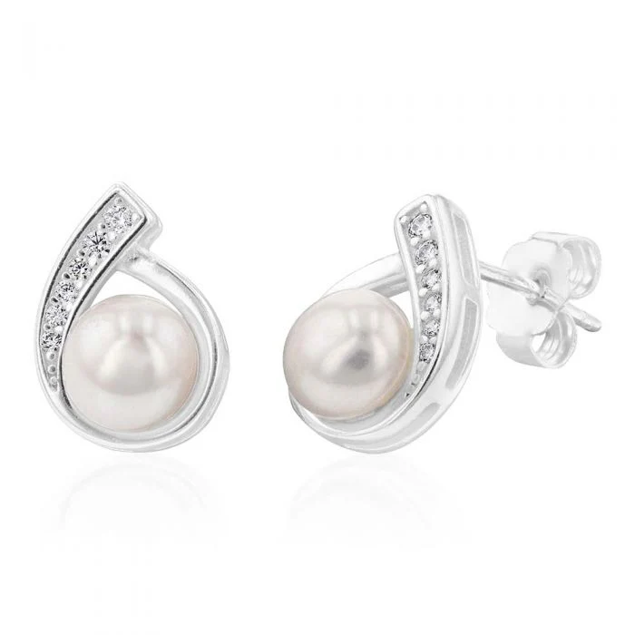 Sterling Silver Boxed Freshwater Pearl and Zirconia Set on Chain - Image 3