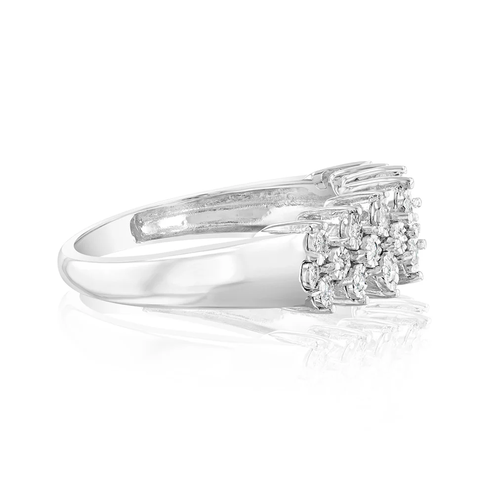Sterling Silver Cluster Ring in 1/7 Carat Diamonds - Image 2