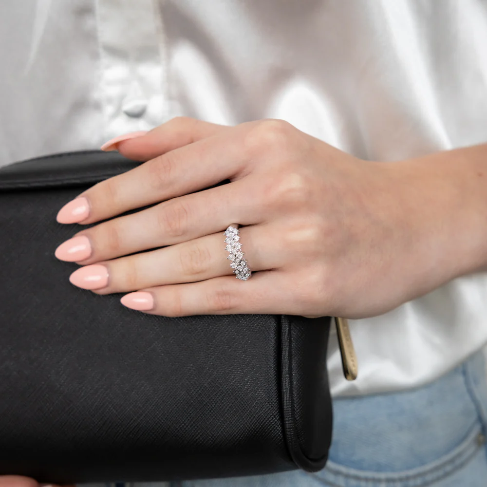 Sterling Silver Cluster Ring in 1/7 Carat Diamonds - Image 3
