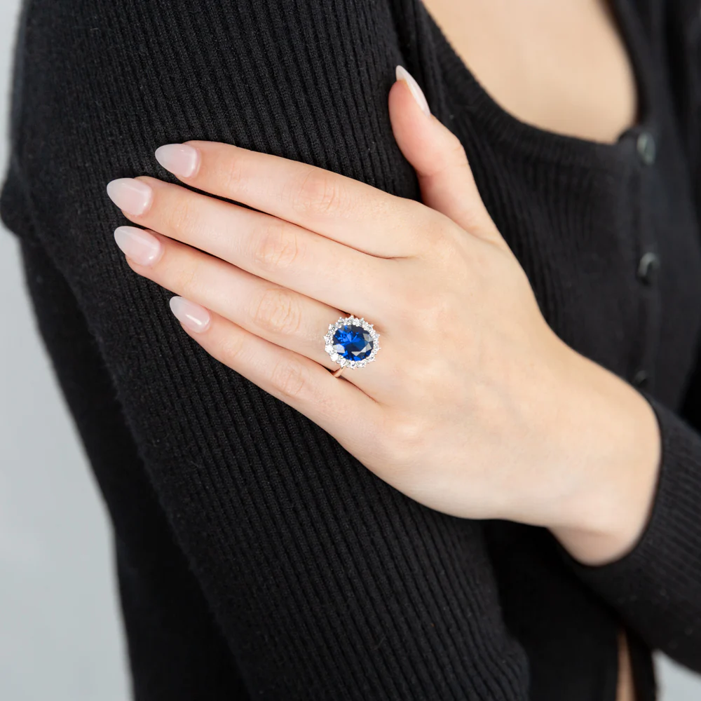 Sterling Silver Cubic Zirconia Border White Princess Ring - Image 3