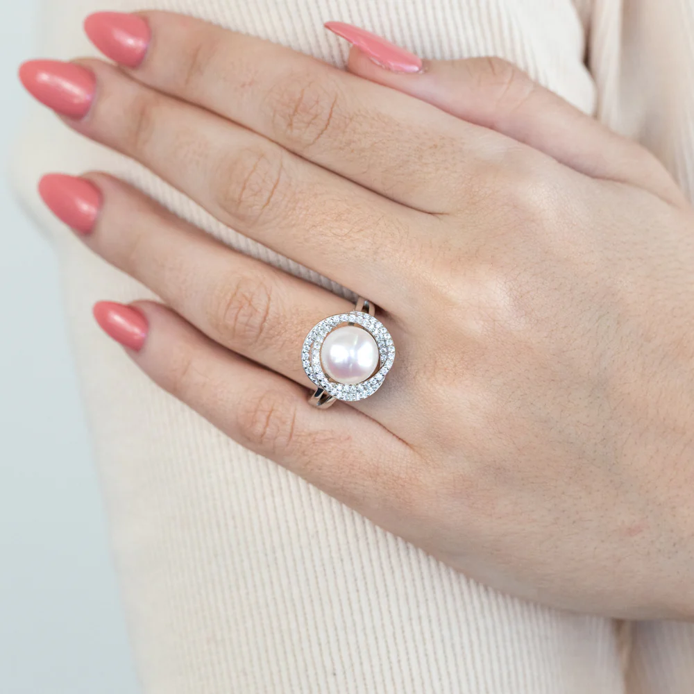 Sterling Silver Cubic Zirconia Freshwater Pearl Ring - Image 4