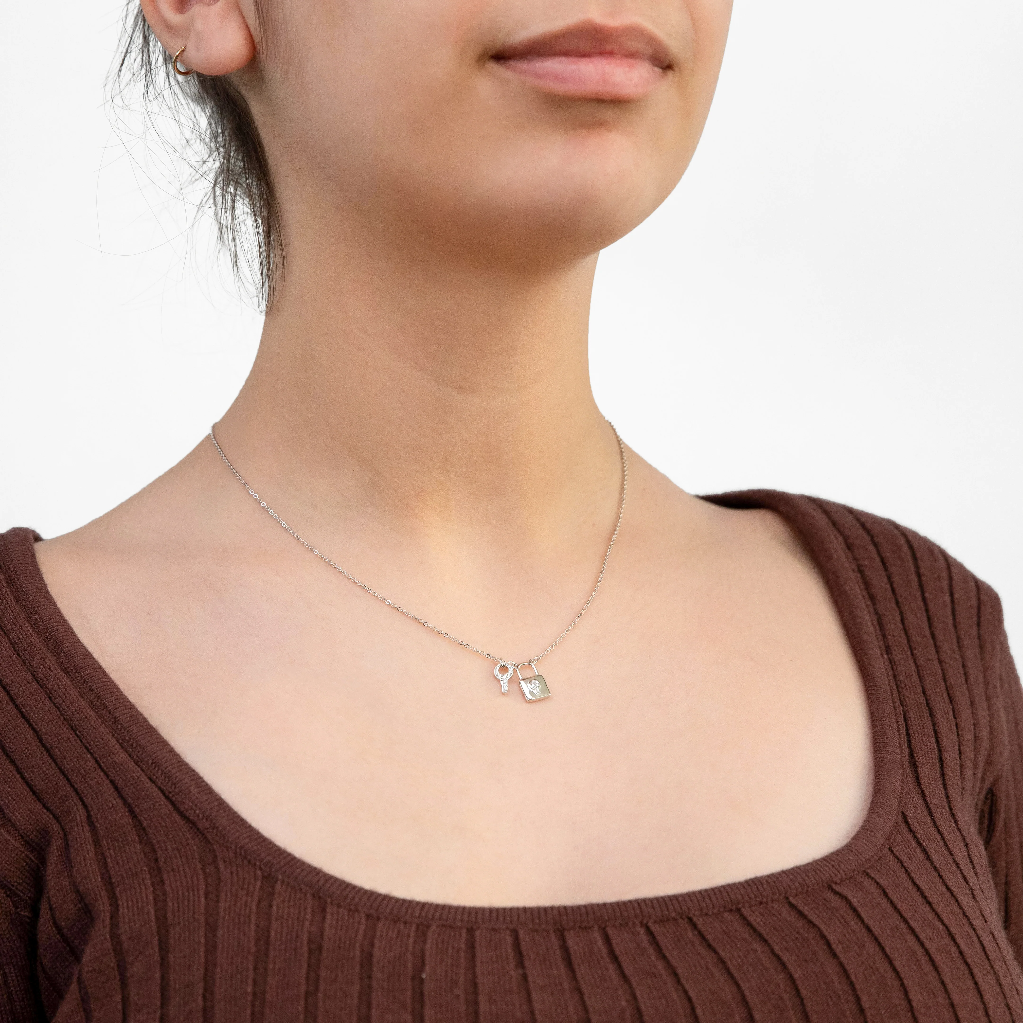 Sterling Silver Cubic Zirconia On Lock And Key Pendant On Chain - Image 2