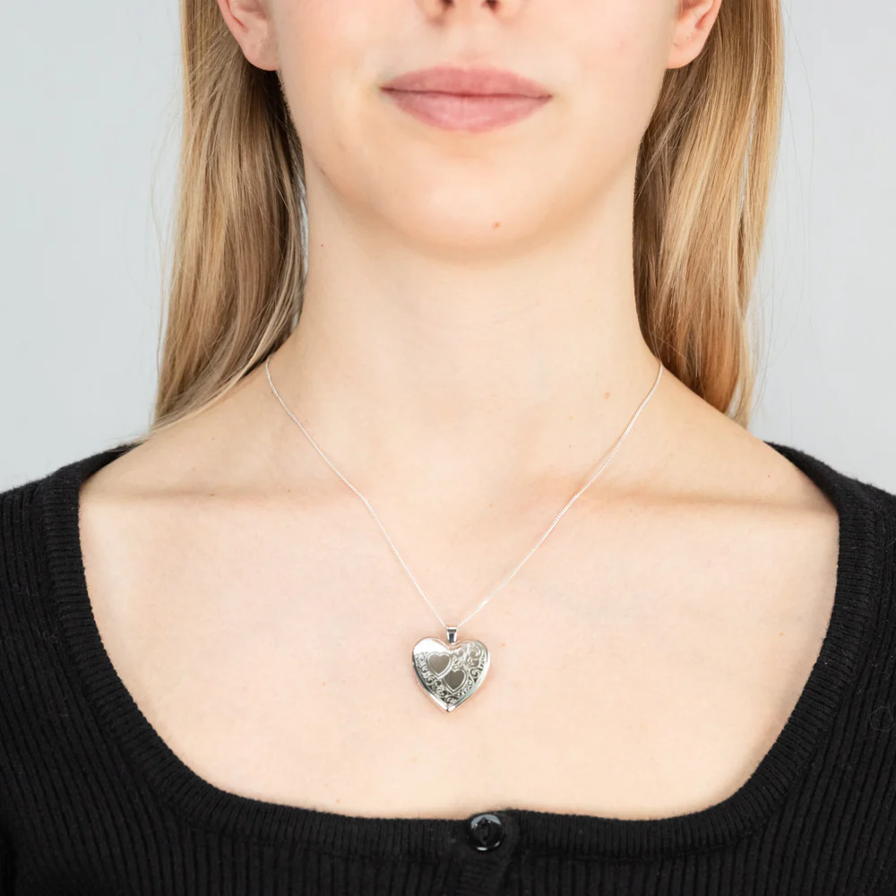 Sterling Silver Engraved Heart Locket 24mm - Image 3