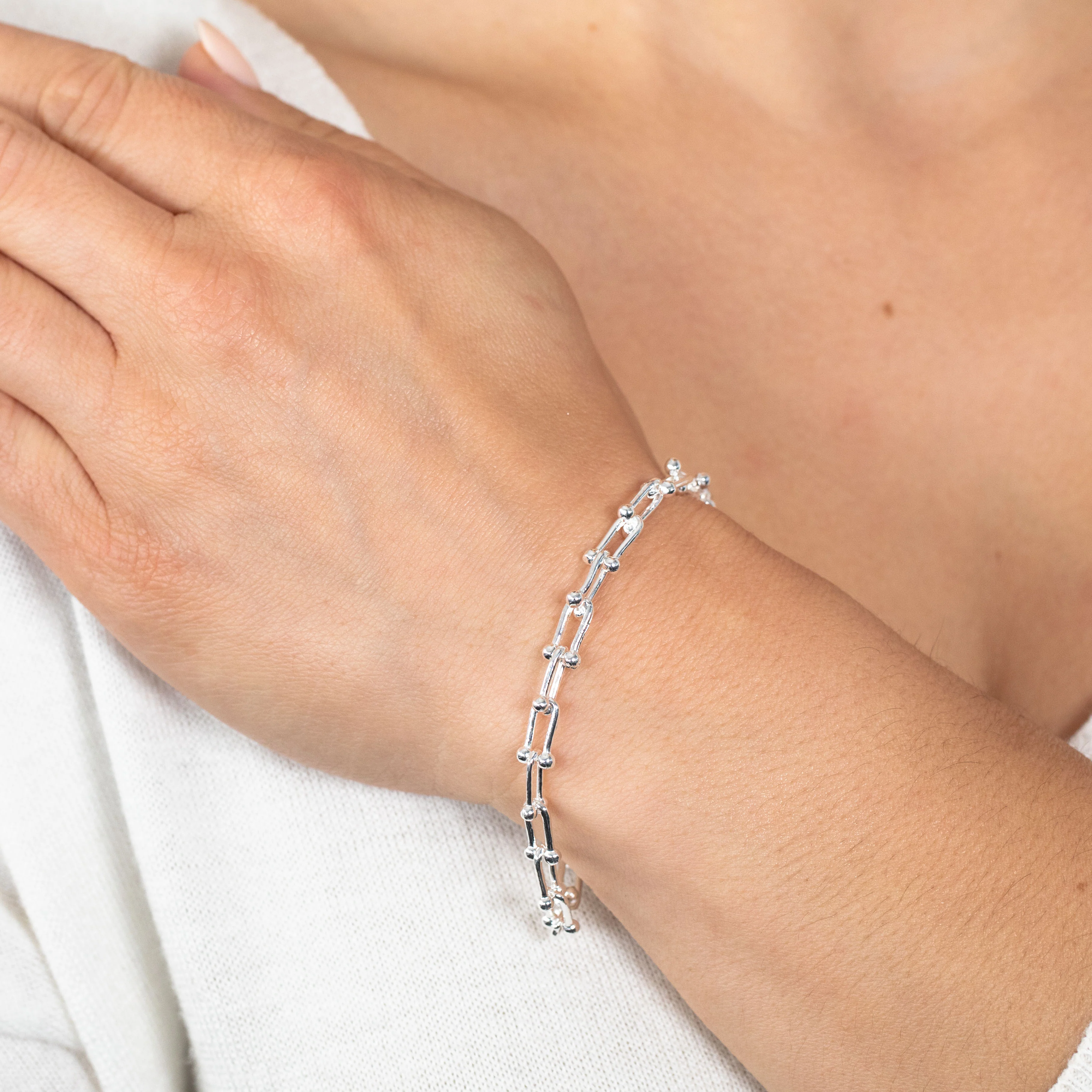Sterling Silver Fancy U Link 19cm Bracelet - Image 4