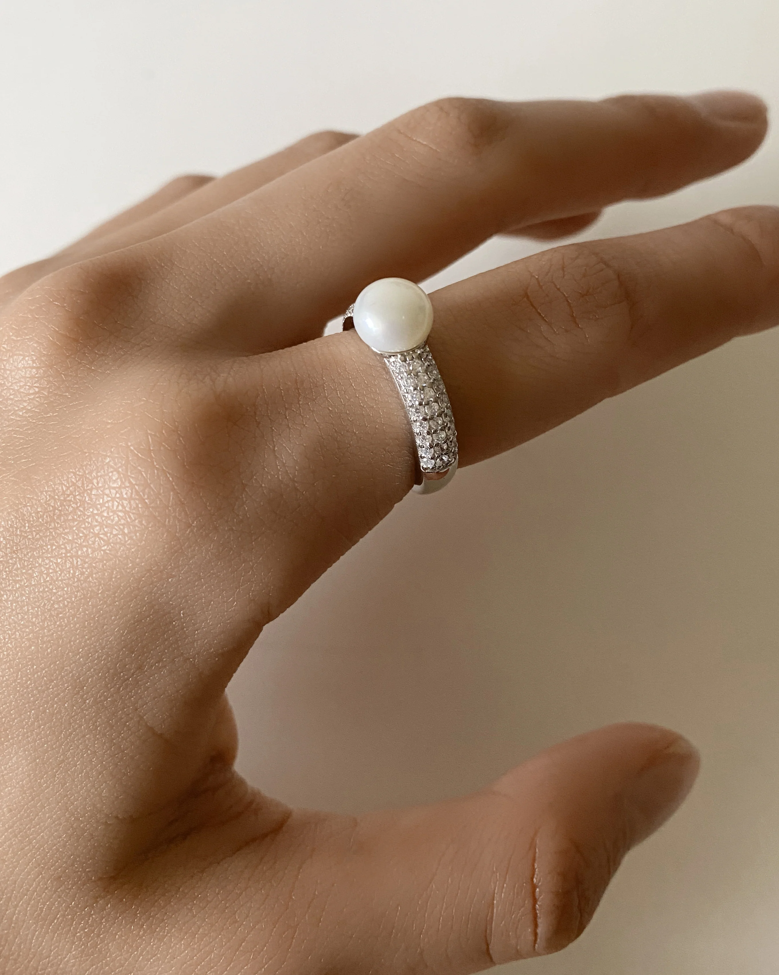 Sterling Silver Freshwater Pearl Cubic Zirconia Ring  *No Resize* - Image 3