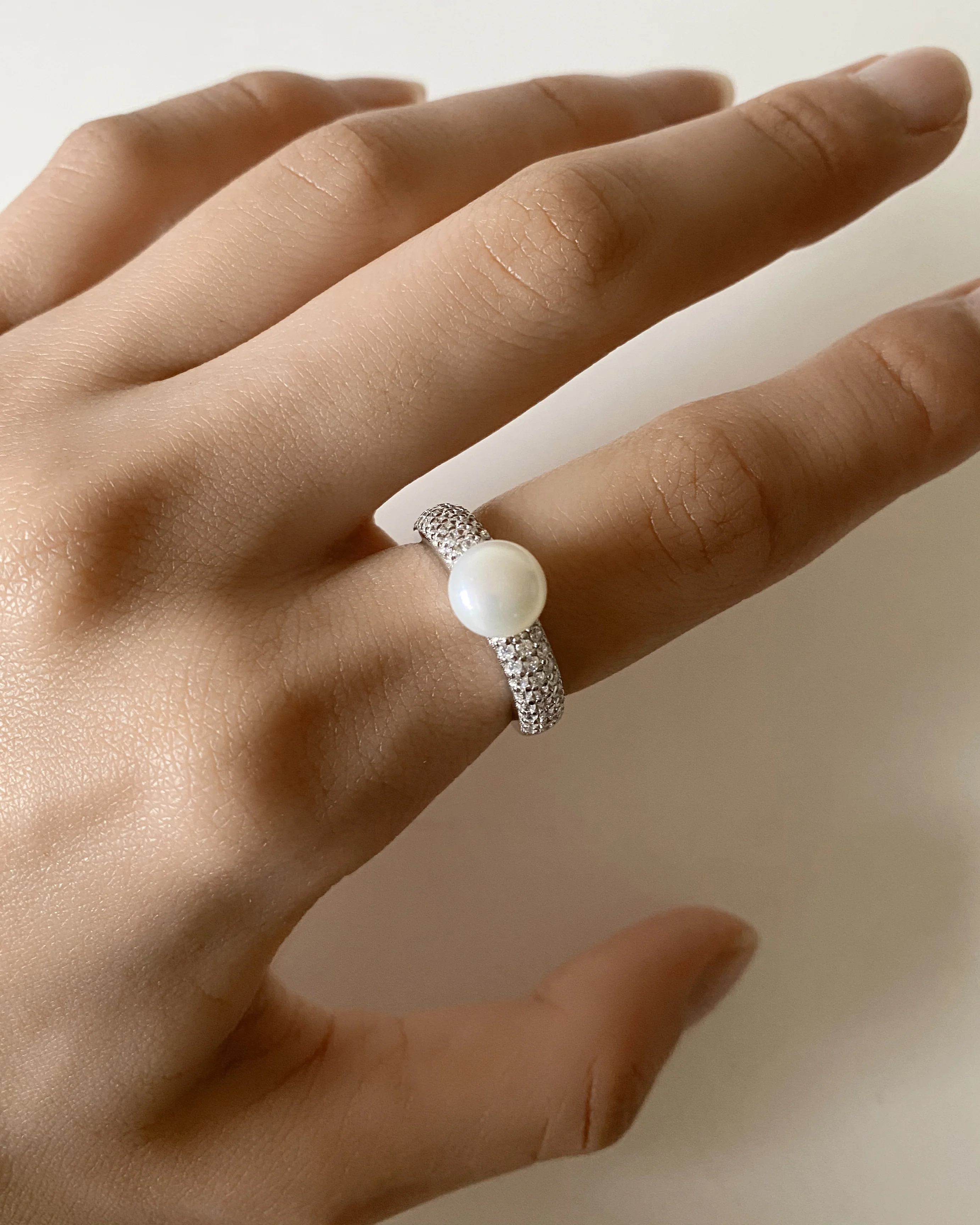 Sterling Silver Freshwater Pearl Cubic Zirconia Ring  *No Resize* - Image 4