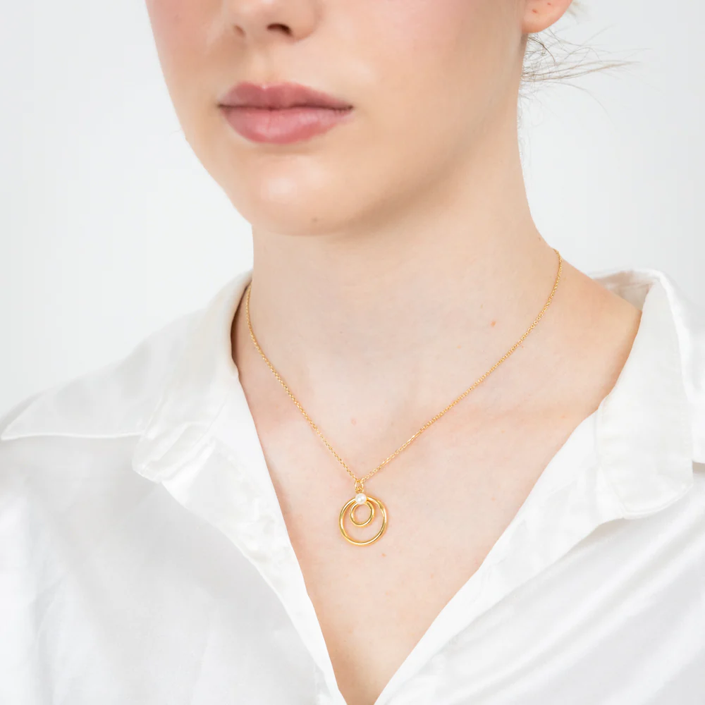 Sterling Silver Gold Plated Double Circle Synthetic Pearl Pendant on 45cm Chain - Image 2