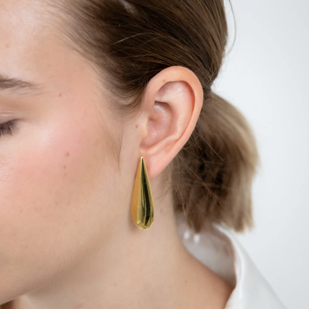 Sterling Silver Gold Plated Polished Large Tear Drop Stud Earrings - Image 2