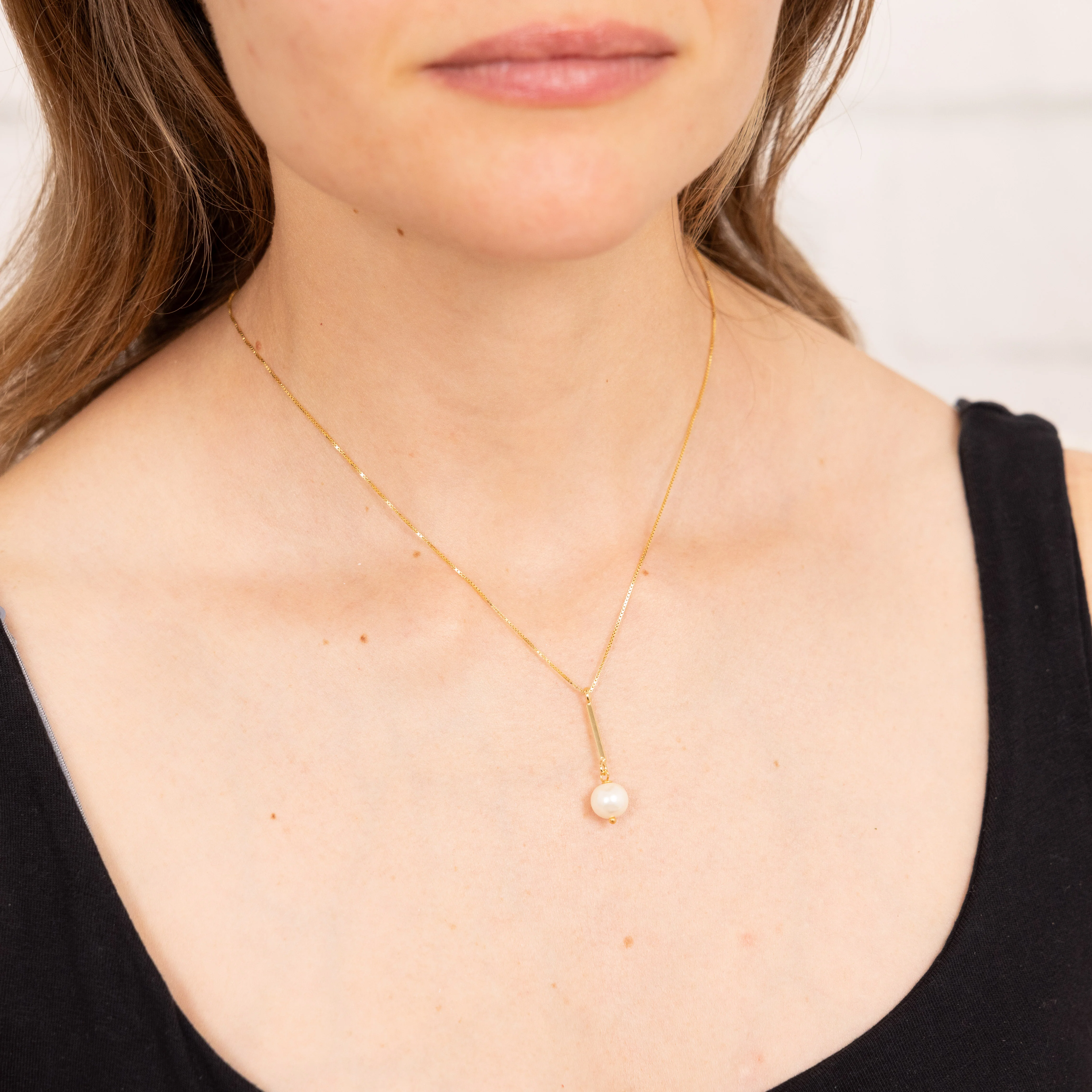 Sterling Silver Gold Plated Synthetic Pearl Pendant On 42+3cm Chain - Image 2