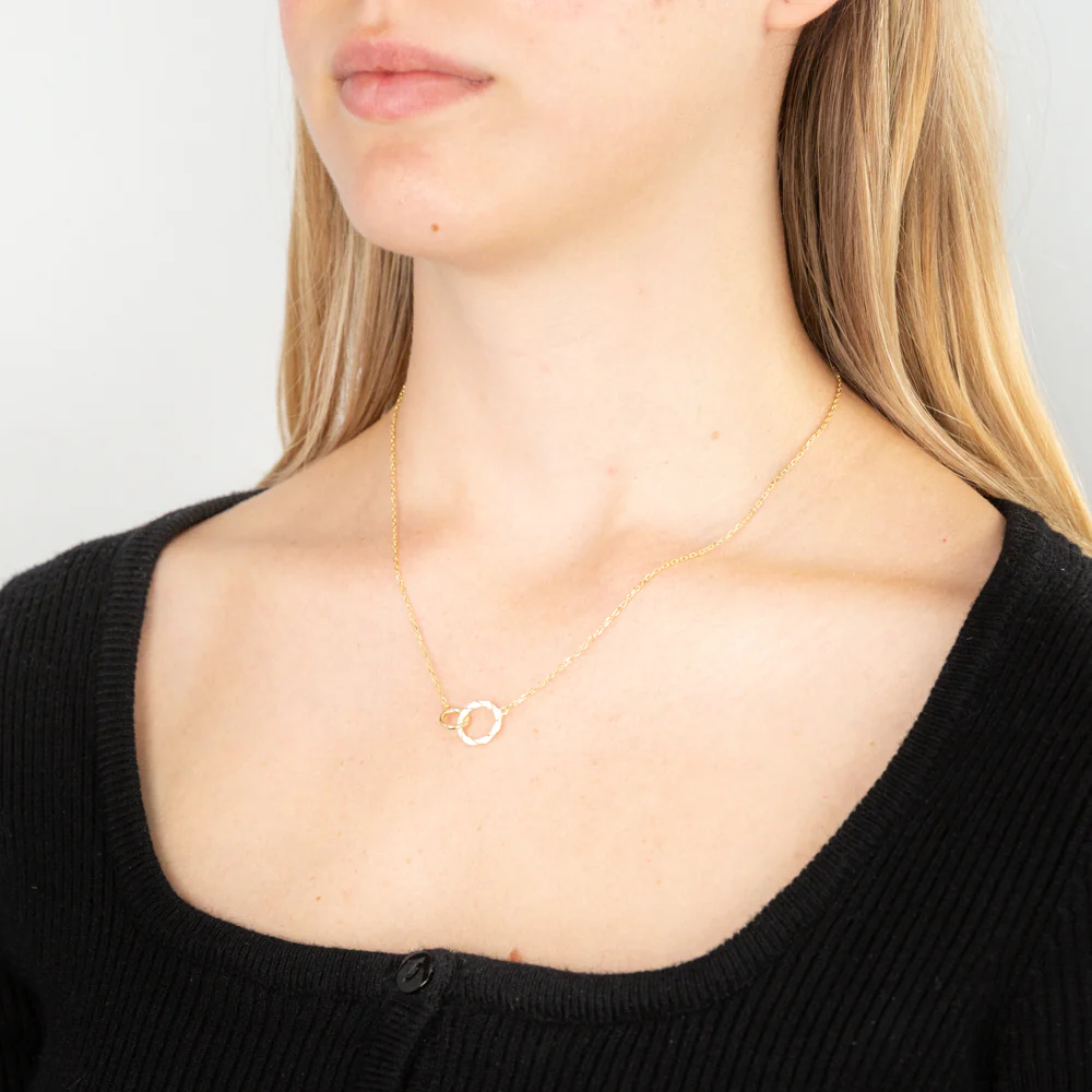 Sterling Silver Gold Plated White Enamel 2 Ring Pendant On 45.5cm Chain - Image 2