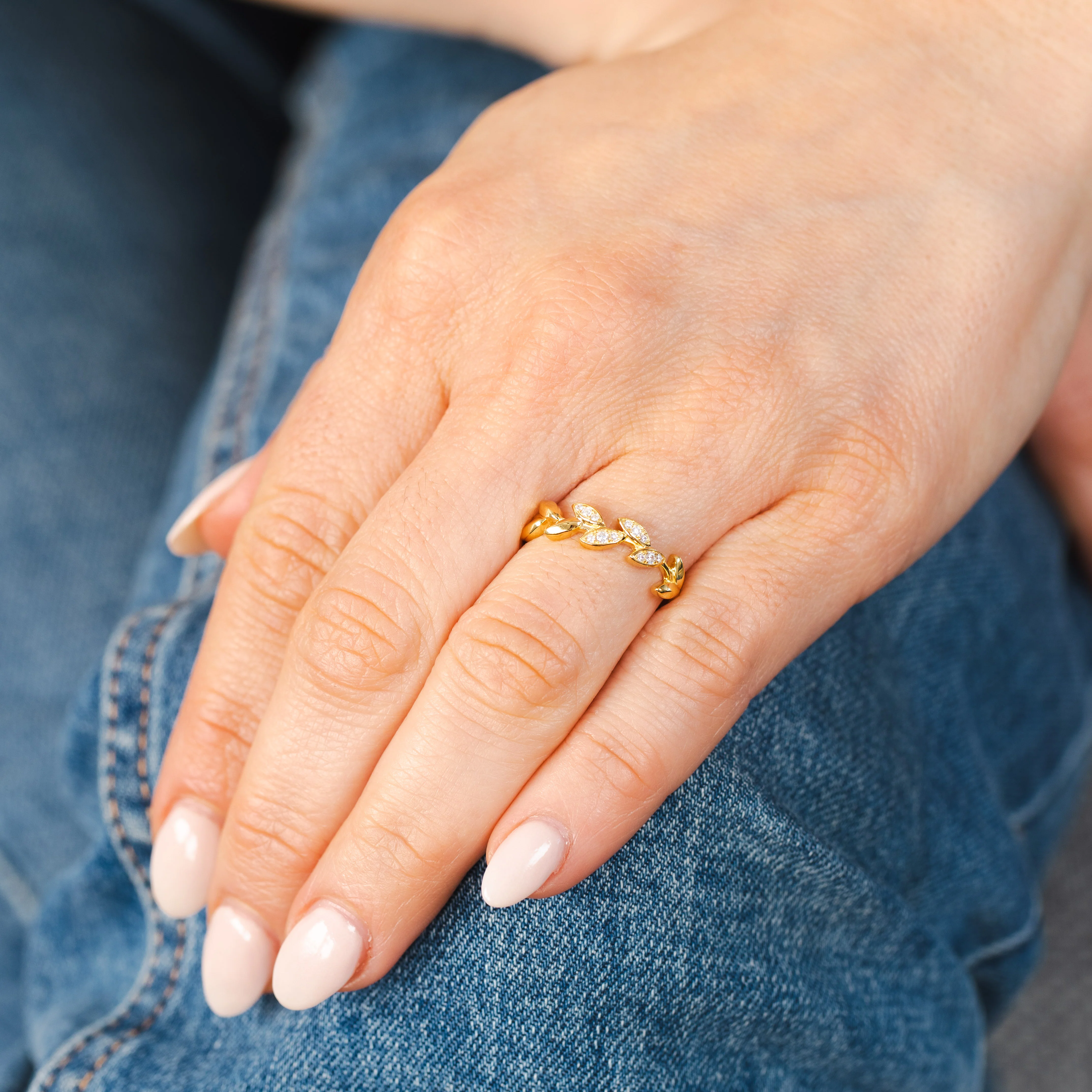 Sterling Silver Gold Plated White Zirconia Leaf Ring - Image 3
