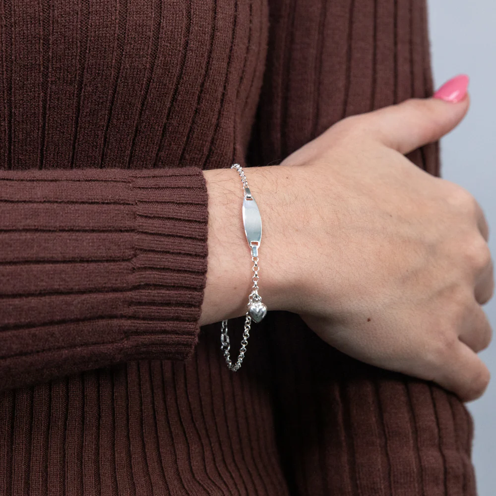 Sterling Silver Heart Charm Belcher ID 18cm Bracelet - Image 3
