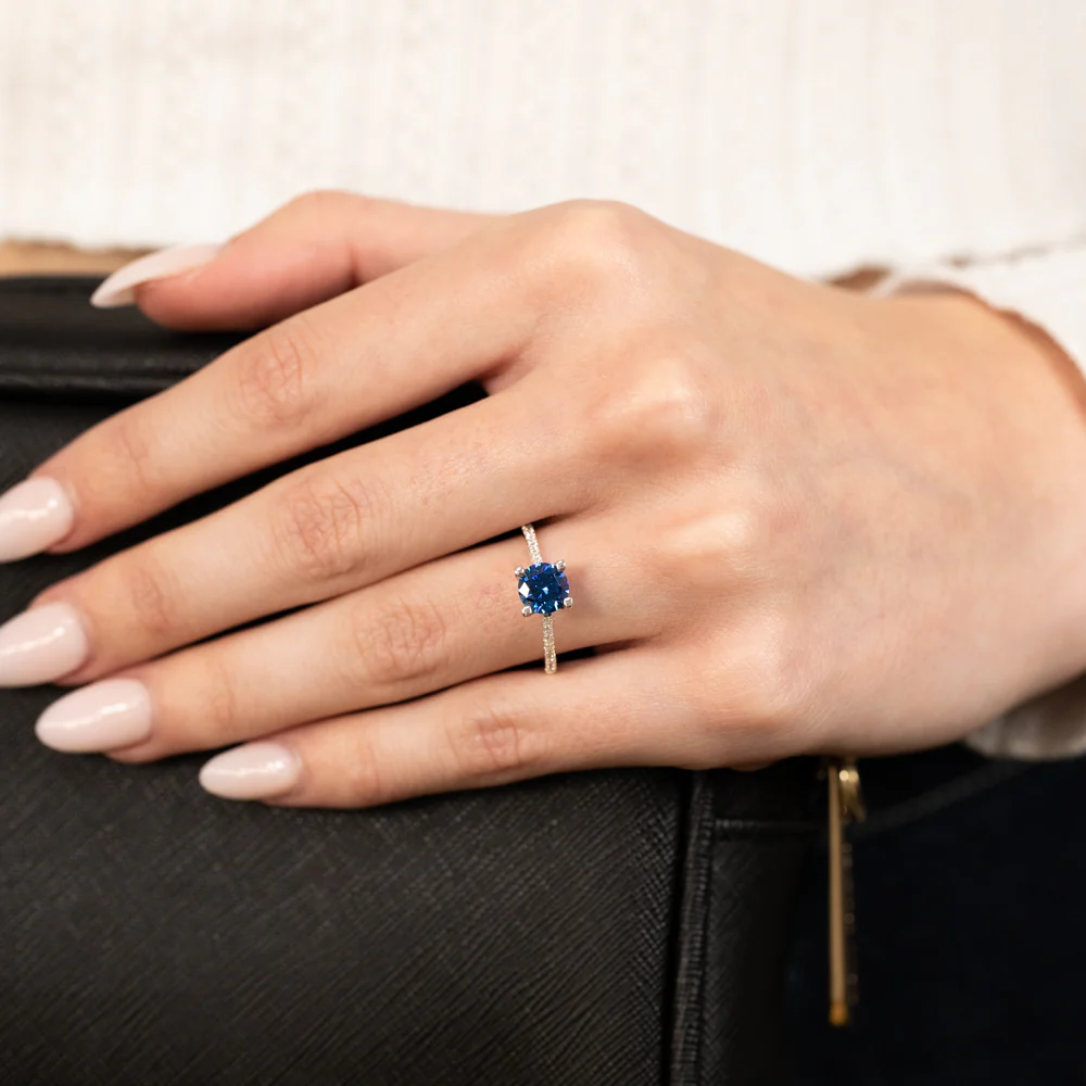 Sterling Silver Ink Blue Zirconia 4 Claw Ring - Image 3