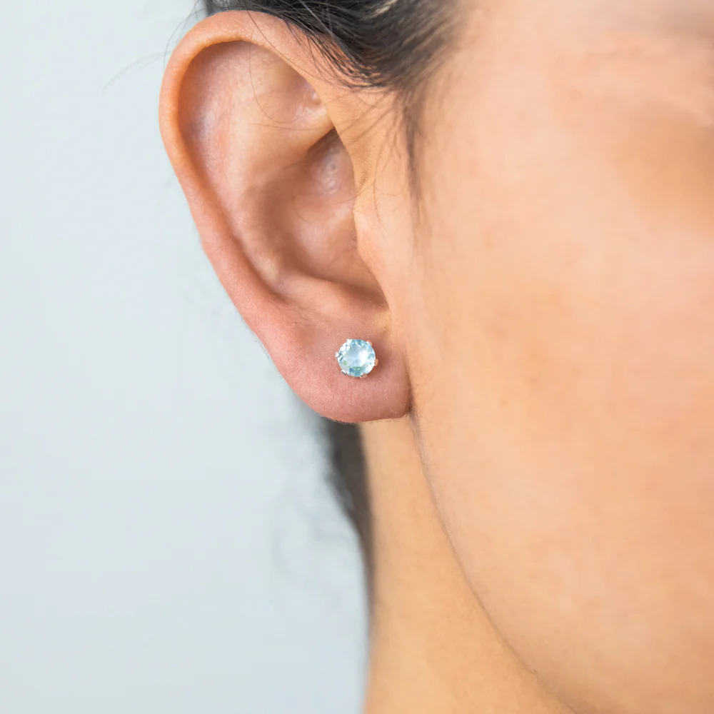 Sterling Silver Light Blue Crystal  5mm 6 Claw Studs SS - Image 2