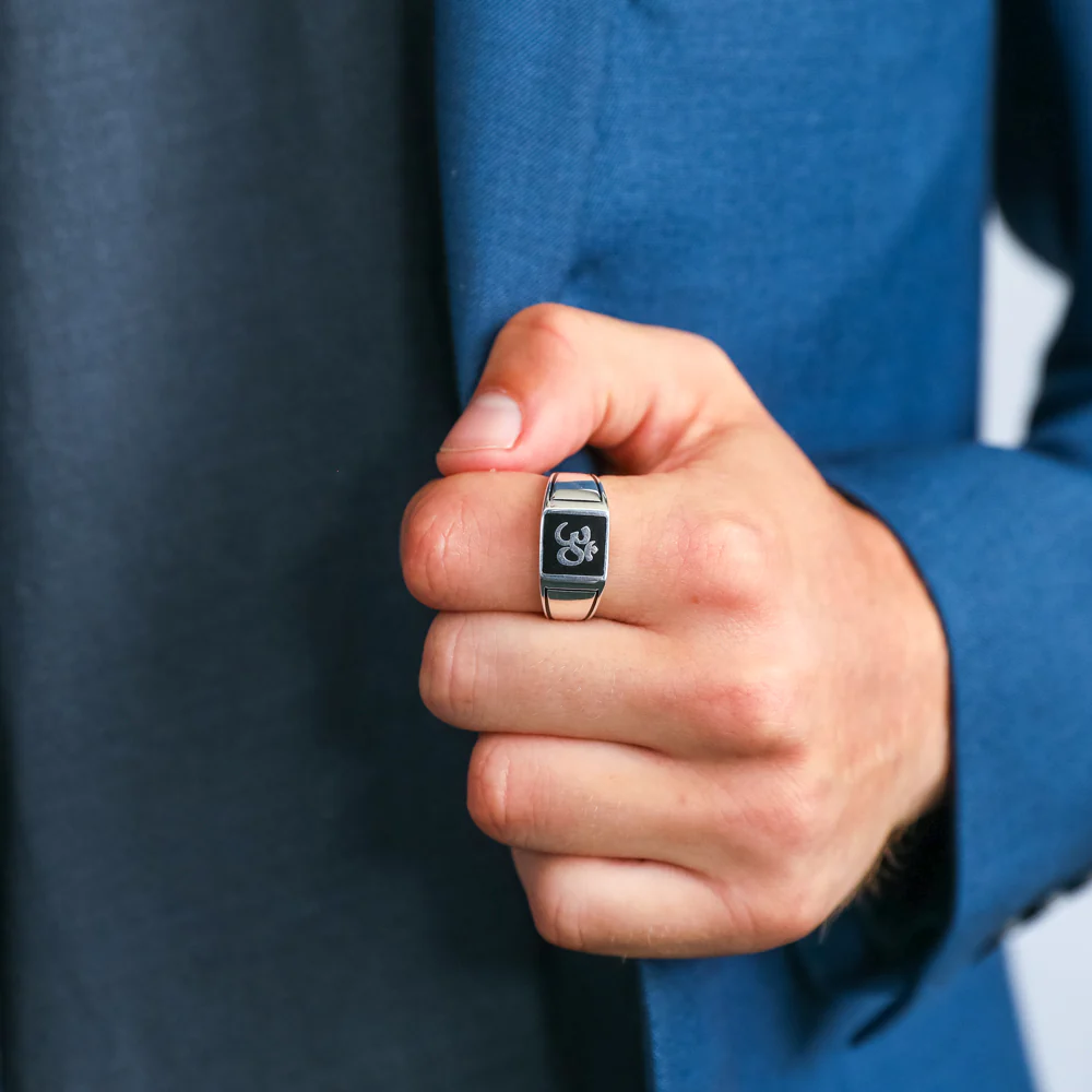 Sterling Silver "Om" On Black Square Gents Ring - Image 3