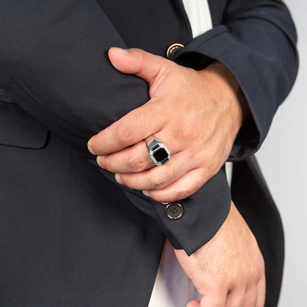 Sterling Silver Onyx + Cubic Zirconia Gents Ring - Image 3