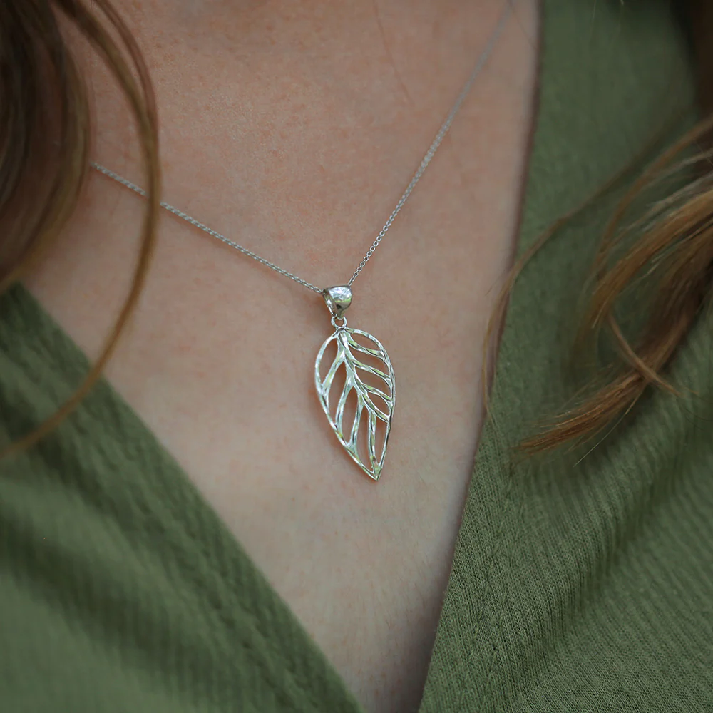 Sterling Silver Open Leaf Pendant - Image 2