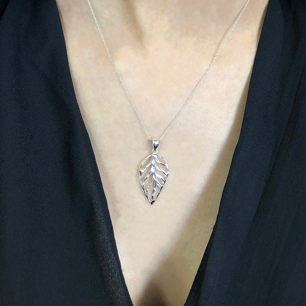Sterling Silver Open Leaf Pendant - Image 3