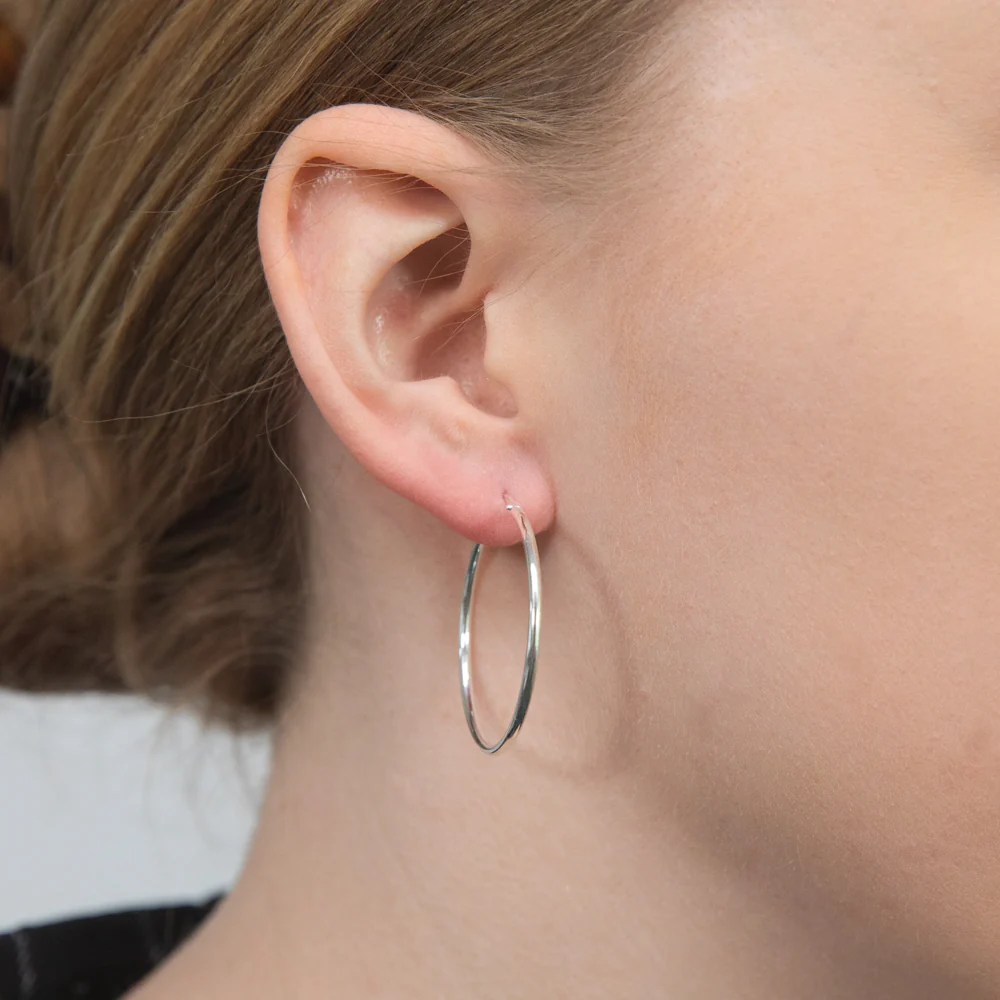 Sterling Silver Plain 30mm Hoop Earring - Image 3