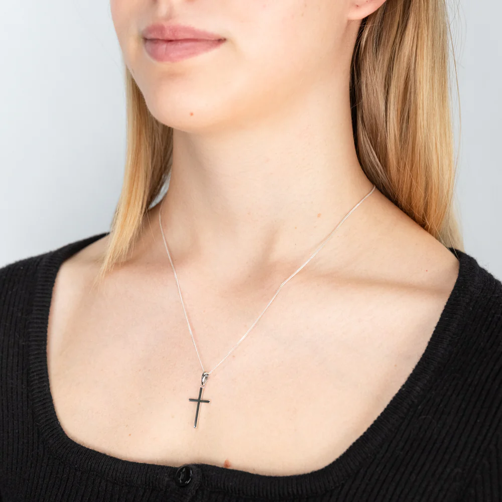 Sterling Silver Plain Cross 25mm Religious Pendant - Image 2