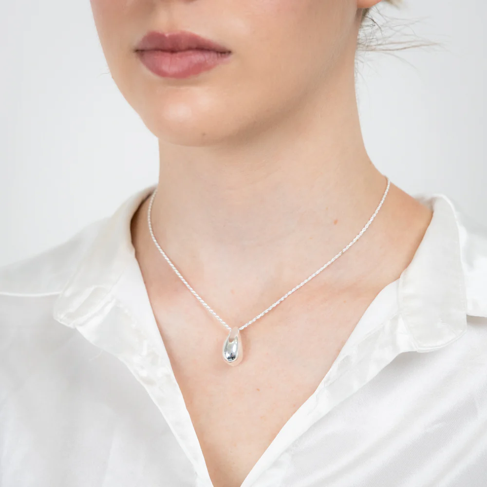 Sterling Silver Polished Tear Drop Pendant on 40+5cm Chain - Image 2